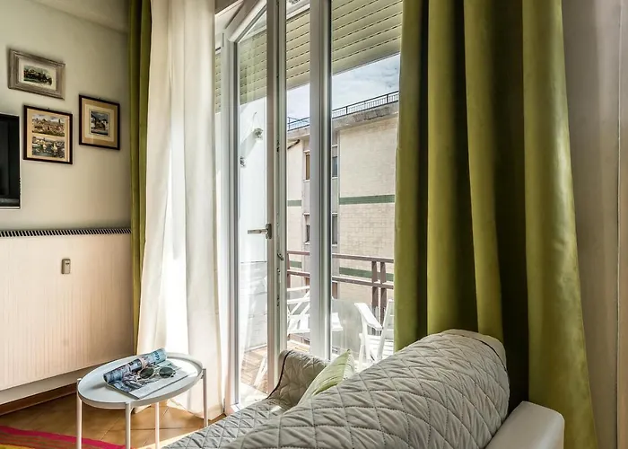 Arca Conte Rosso Daire Mestre